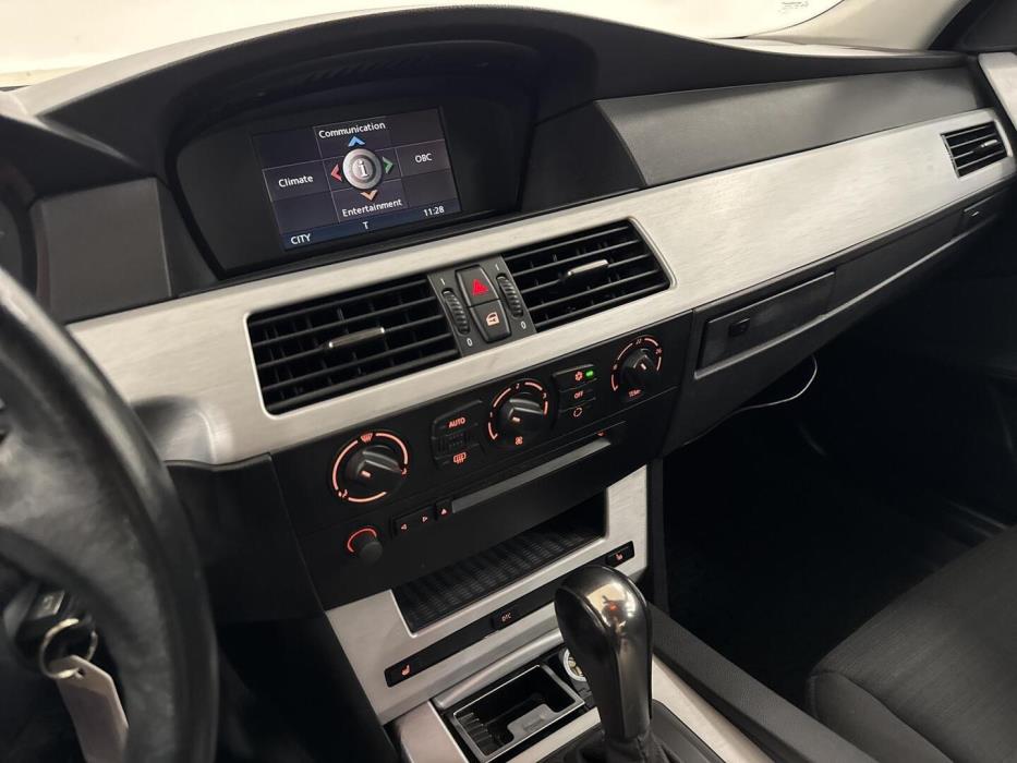 BMW 525 2007