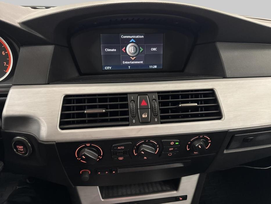 BMW 525 2007