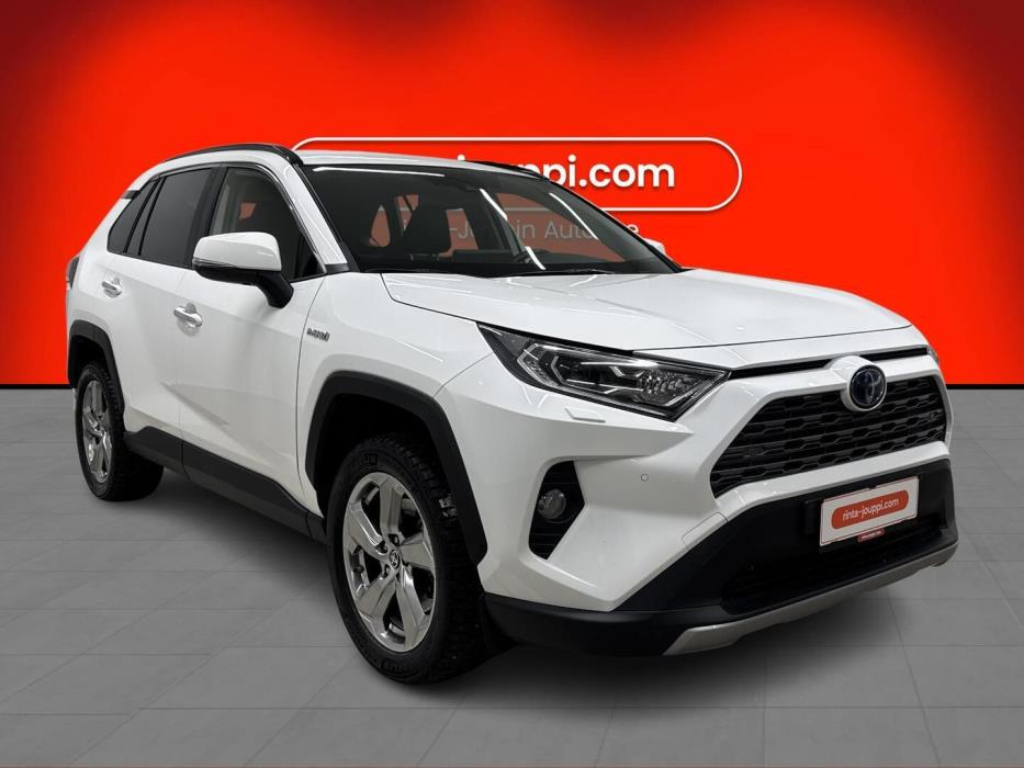 TOYOTA RAV4 2021