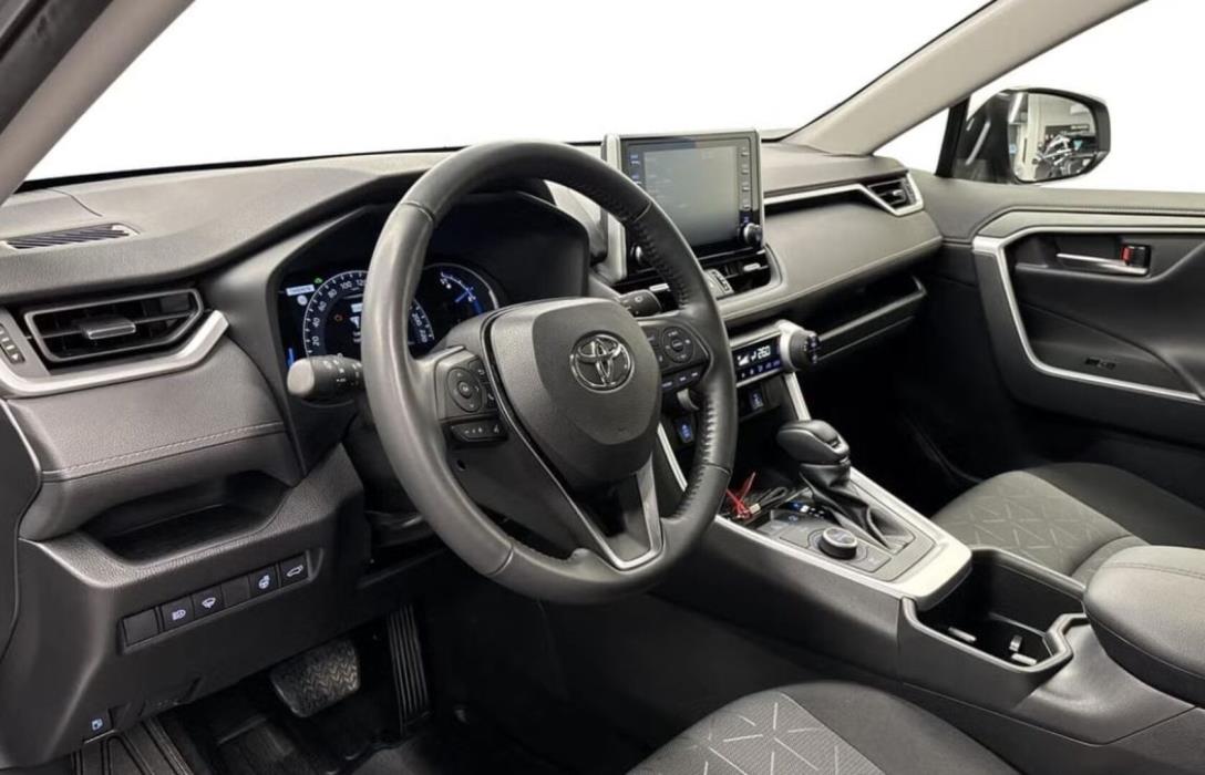 TOYOTA RAV4 2022