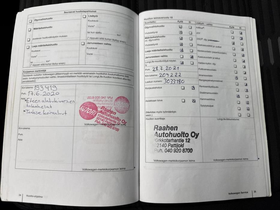 VOLKSWAGEN Tiguan 2011