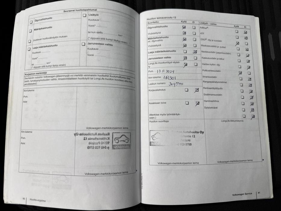 VOLKSWAGEN Tiguan 2011
