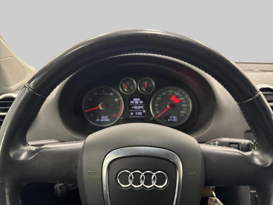 AUDI A3 2011