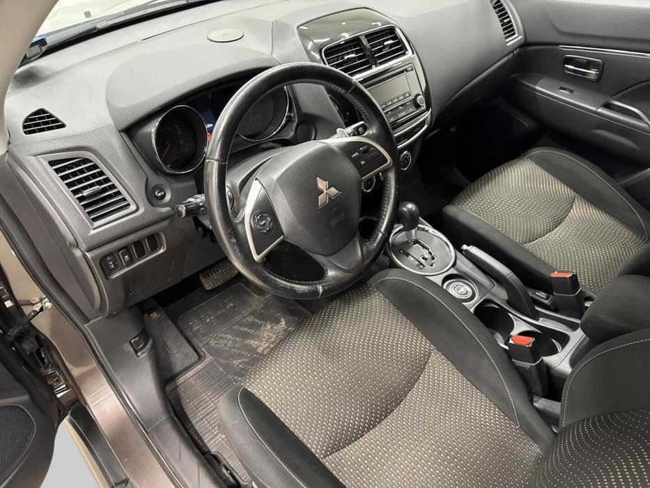 MITSUBISHI ASX 2015