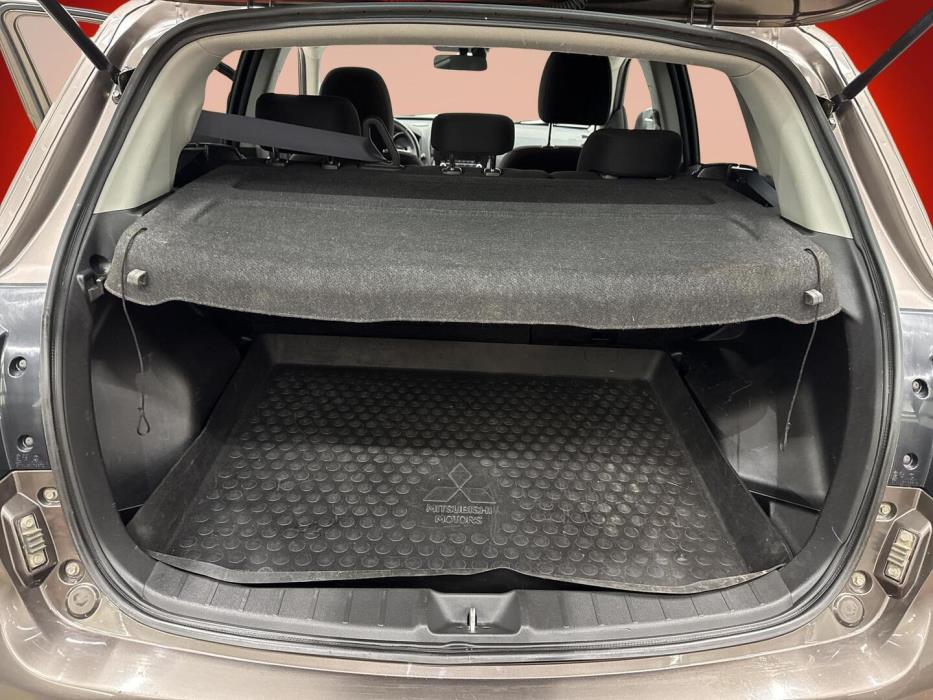 MITSUBISHI ASX 2015