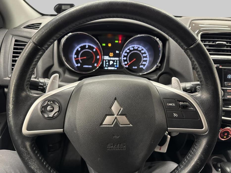 MITSUBISHI ASX 2015