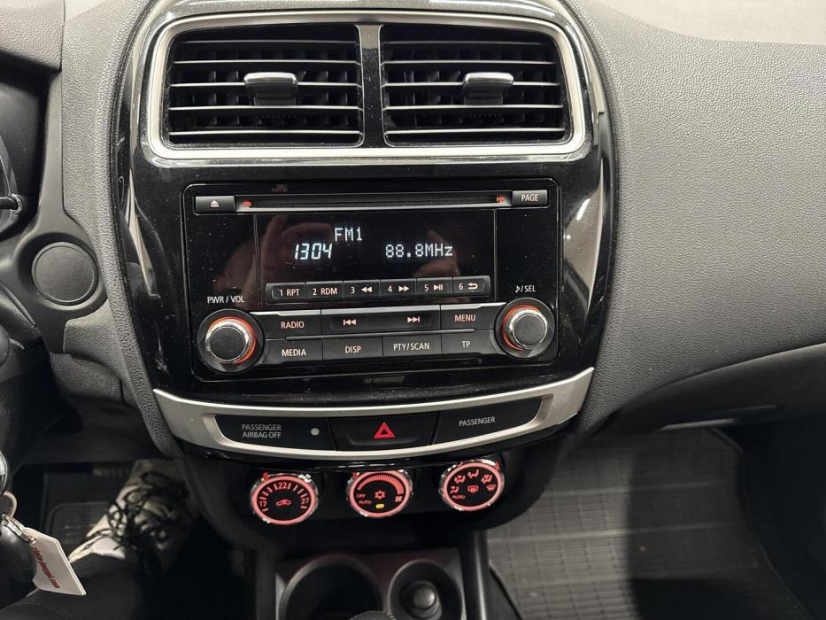 MITSUBISHI ASX 2015