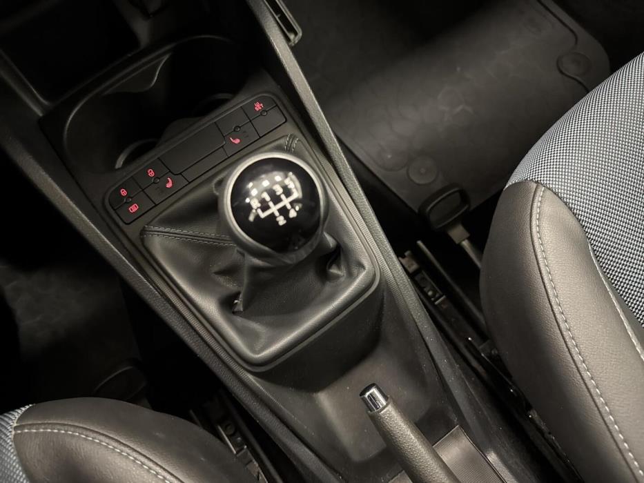 SEAT Ibiza ST 2015