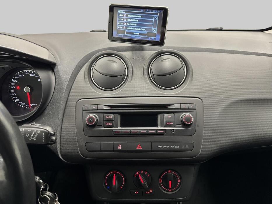 SEAT Ibiza ST 2015