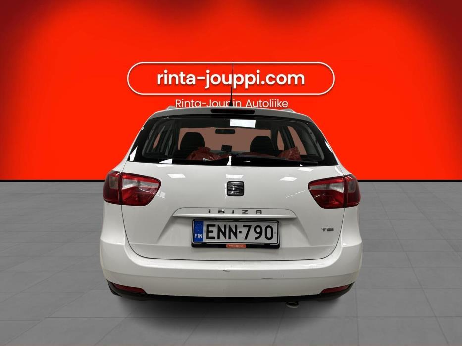 SEAT Ibiza ST 2015