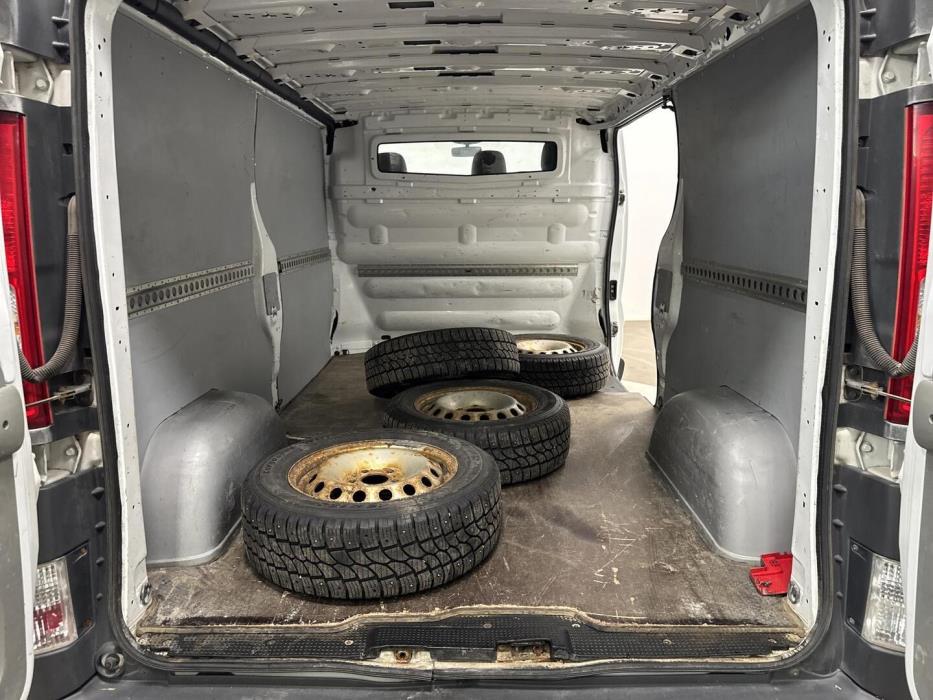 RENAULT Trafic 2012