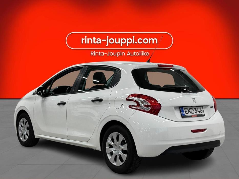 PEUGEOT 208 2014