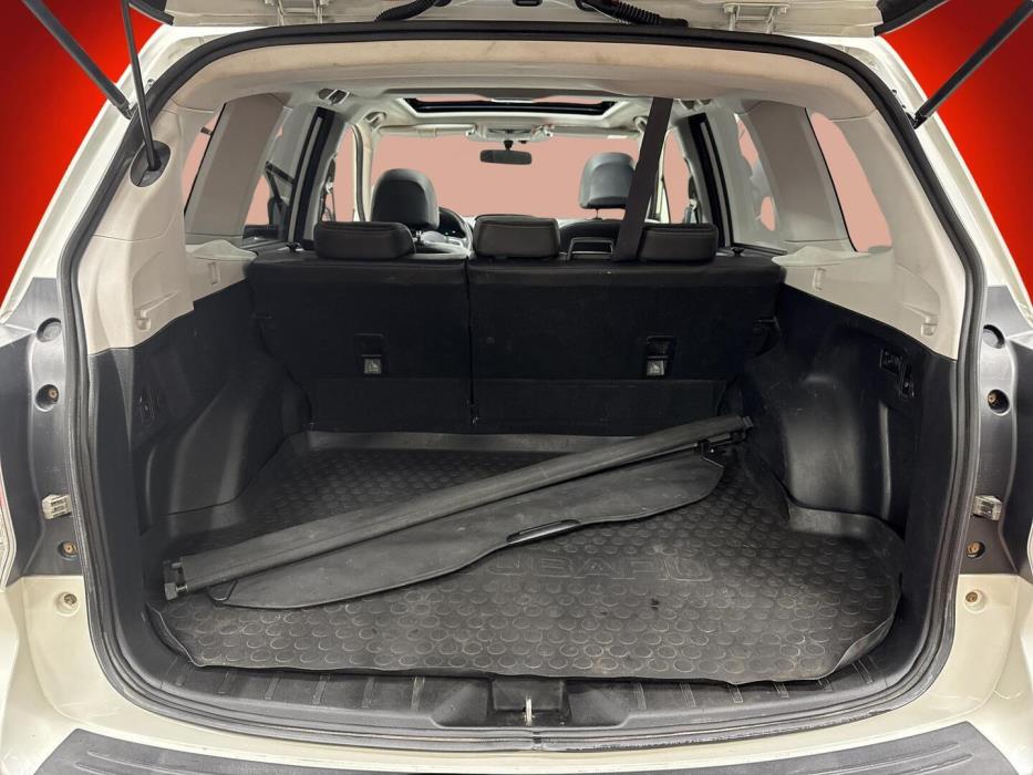 SUBARU Forester 2017