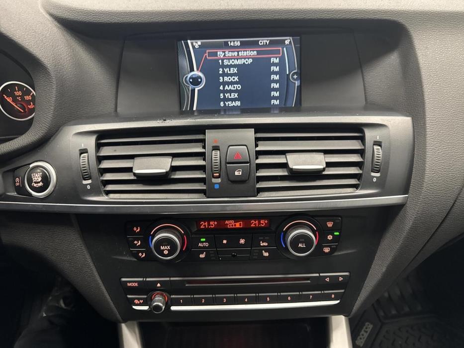 BMW X3 2011