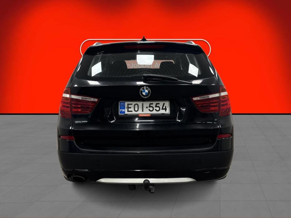 BMW X3 2011