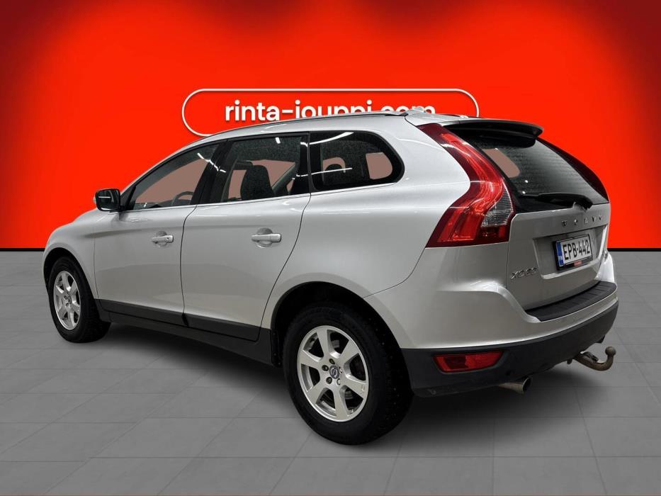 VOLVO XC60 2010