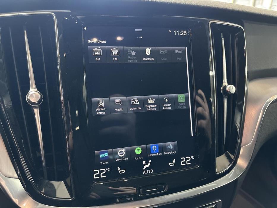 VOLVO V60 2018