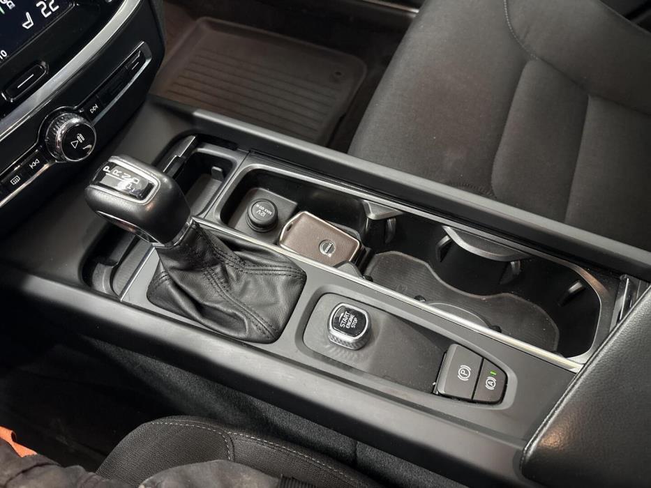 VOLVO V60 2018