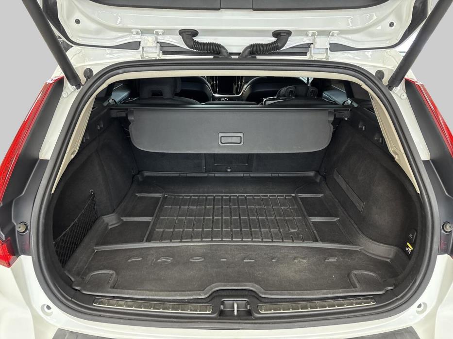 VOLVO V60 2018