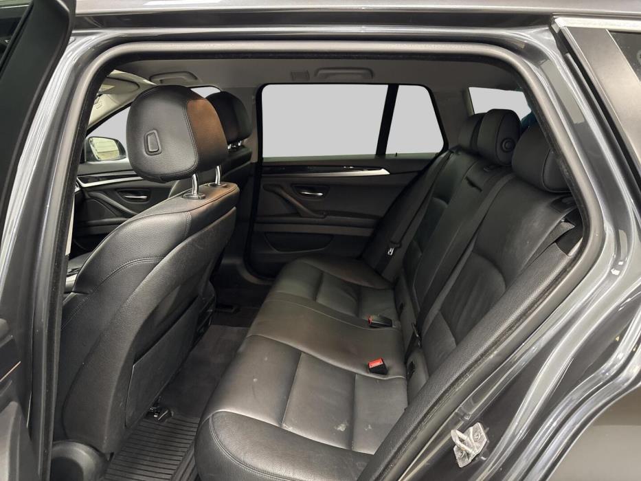 BMW 520 2015