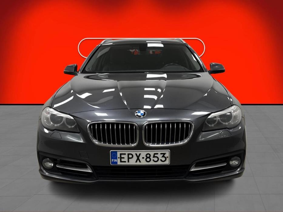BMW 520 2015
