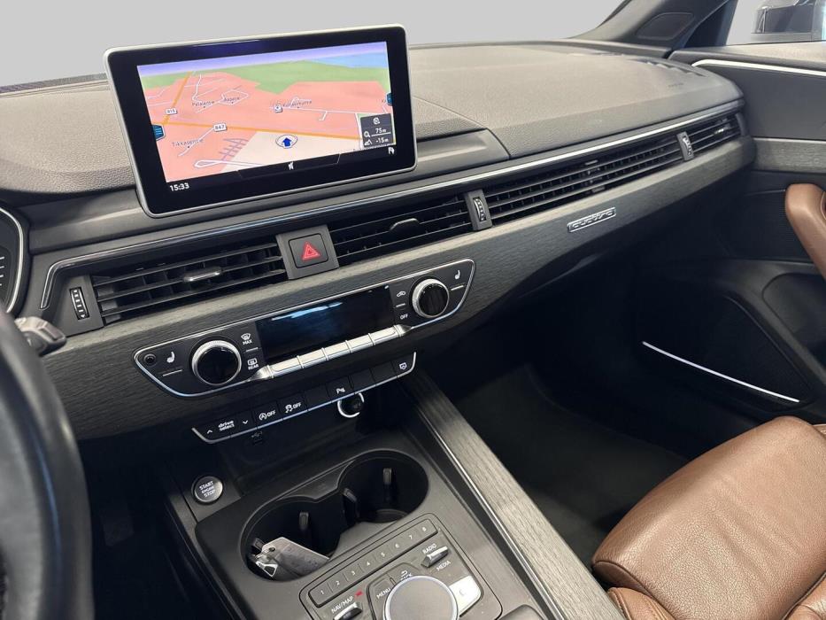 AUDI A4 2019