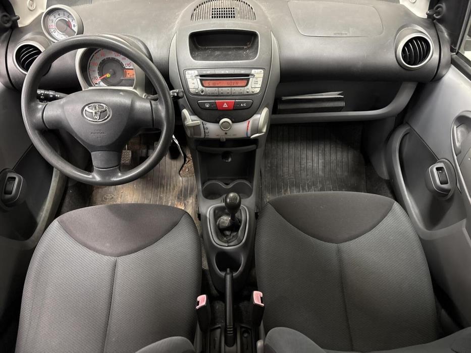 TOYOTA AYGO 2006