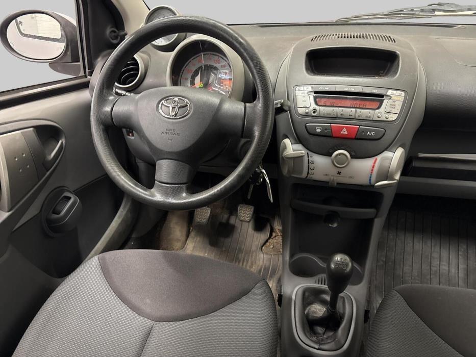 TOYOTA AYGO 2006