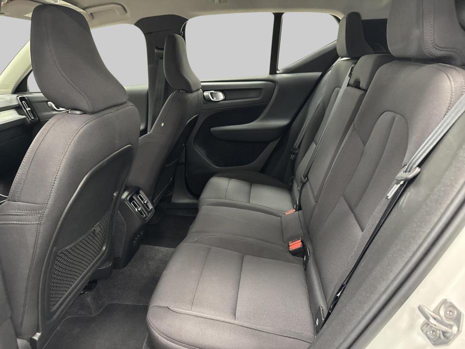 VOLVO XC40 2020
