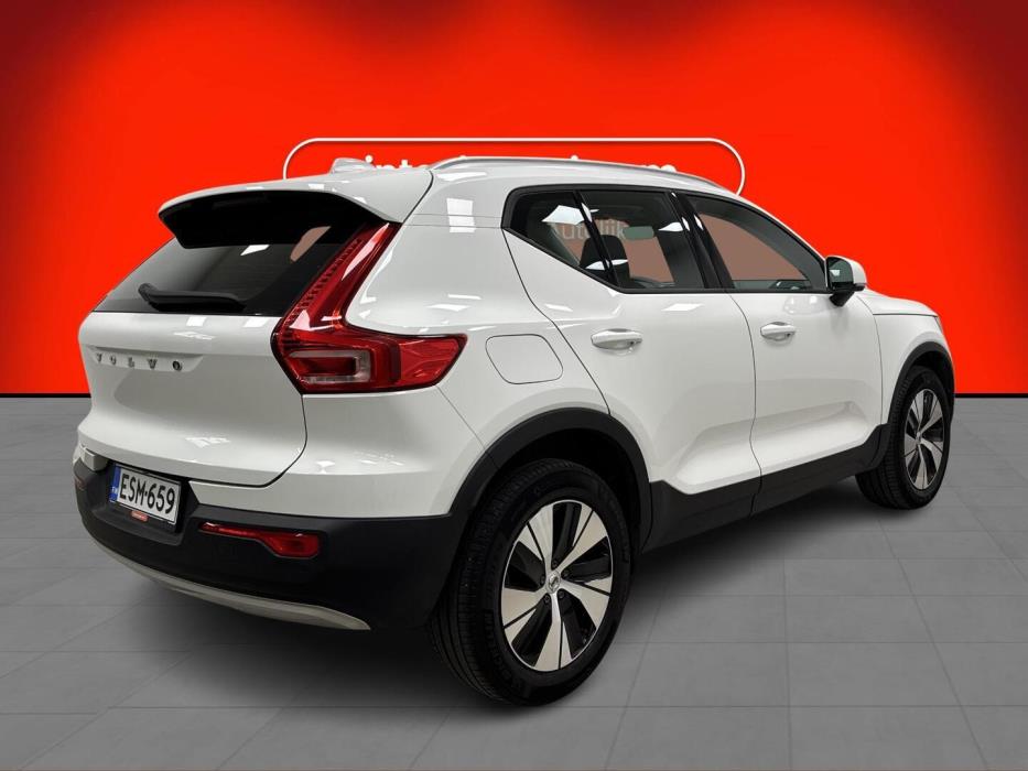 VOLVO XC40 2020