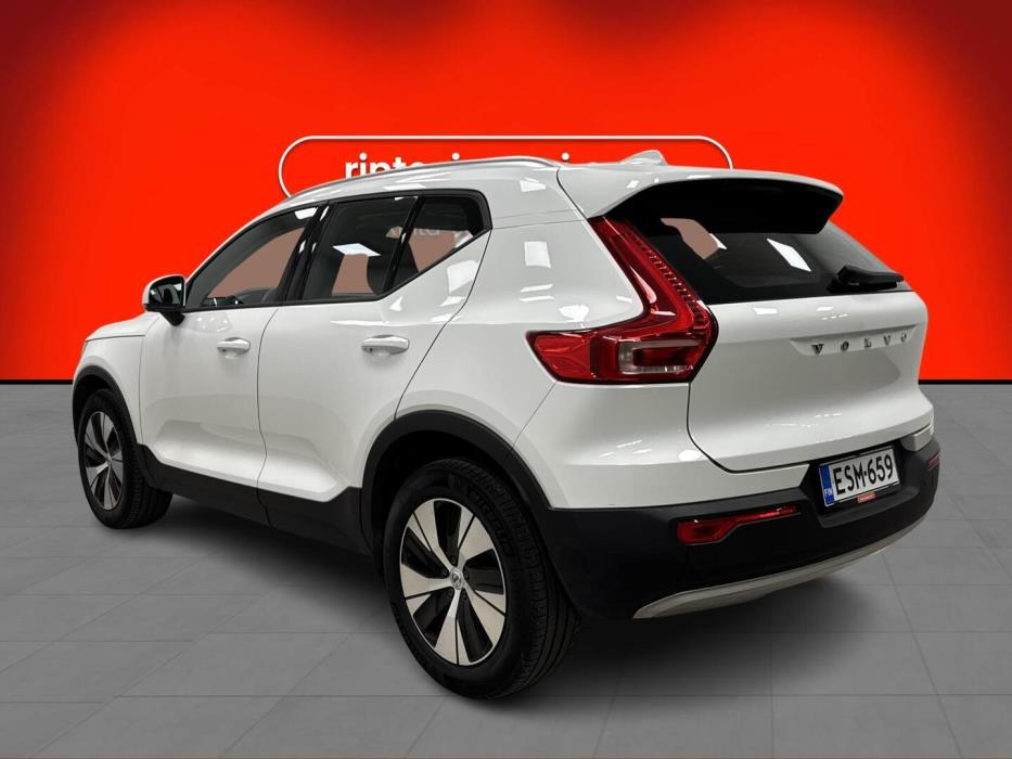 VOLVO XC40 2020