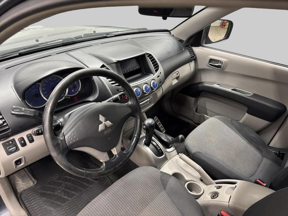 MITSUBISHI L200 2007