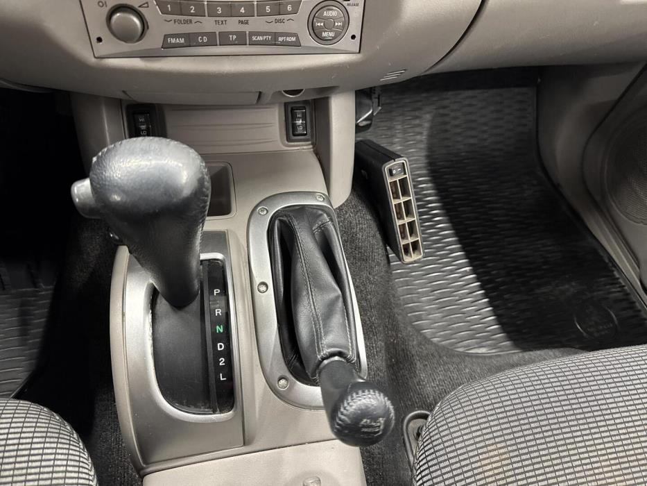 MITSUBISHI L200 2007