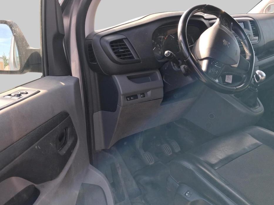 PEUGEOT Expert 2020