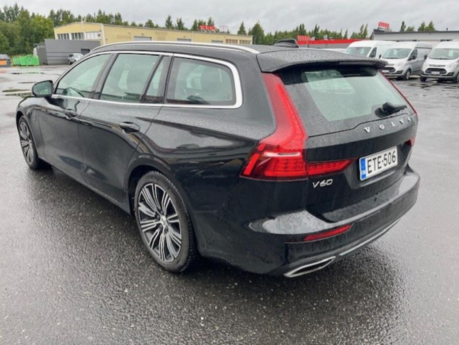 VOLVO V60 2019
