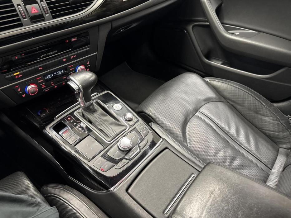 AUDI A6 2012