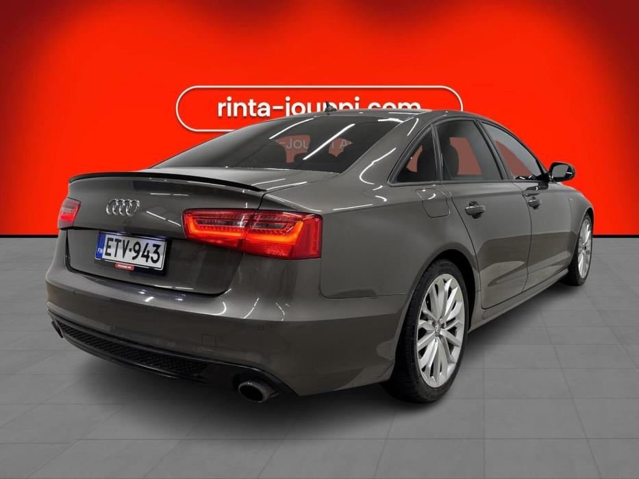 AUDI A6 2012