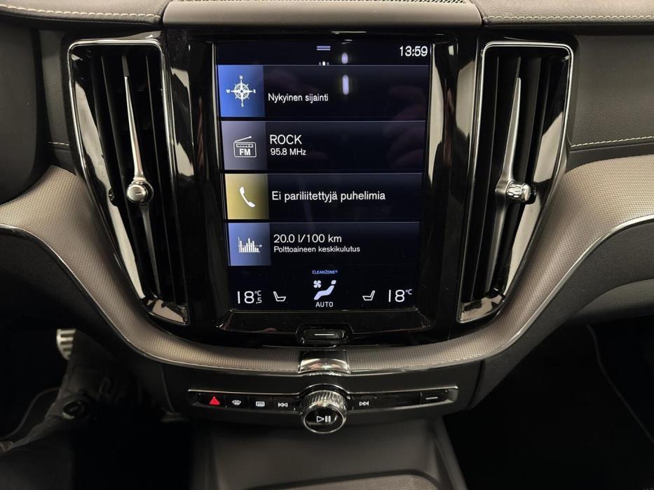VOLVO XC60 2021