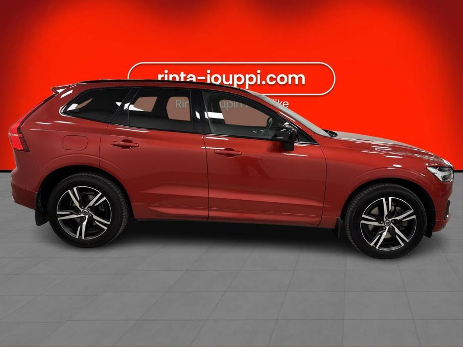 VOLVO XC60 2021