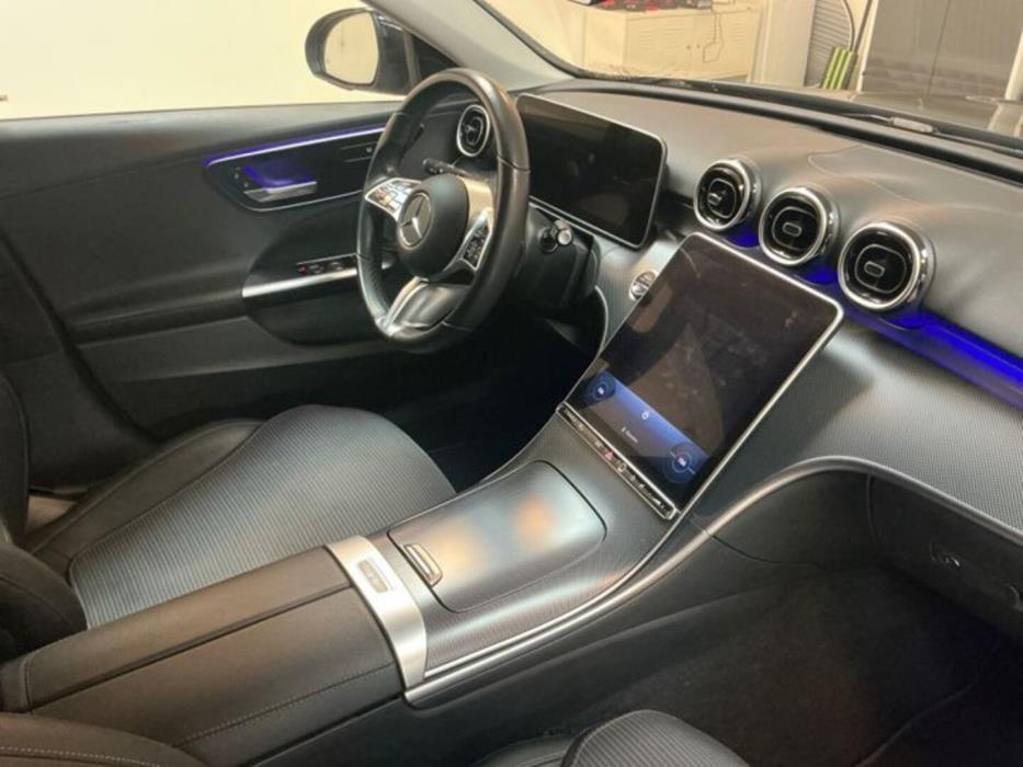 MERCEDES-BENZ C 2023