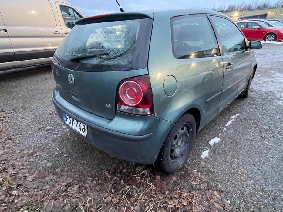 VOLKSWAGEN Polo 2006