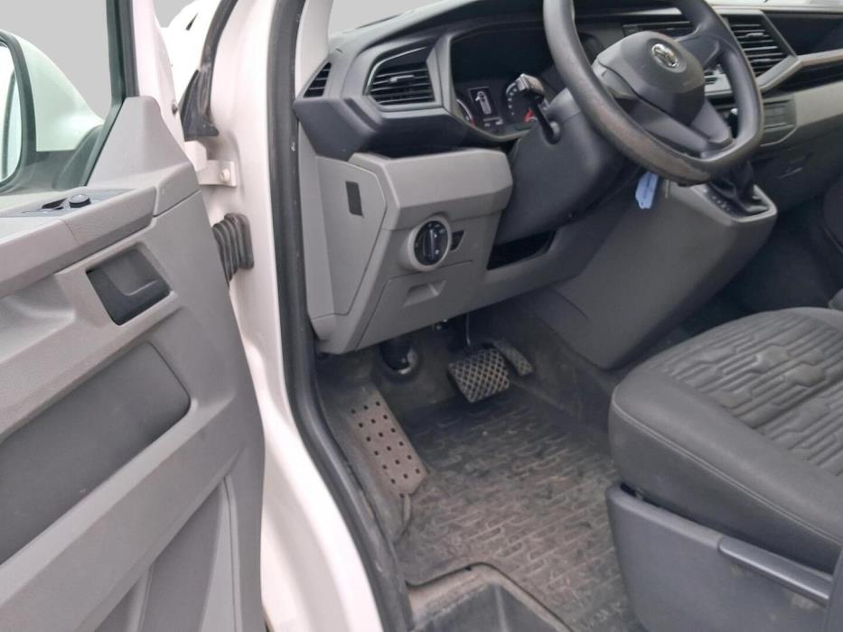 VOLKSWAGEN Caravelle 2020