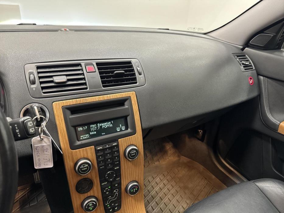 VOLVO V50 2009