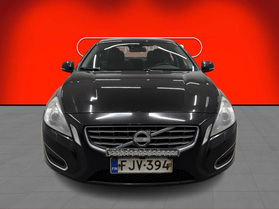 VOLVO S60 2011