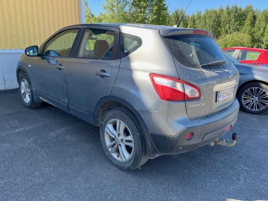 NISSAN Qashqai 2011