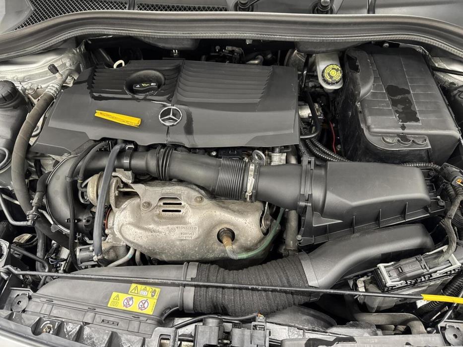 MERCEDES-BENZ B 2012