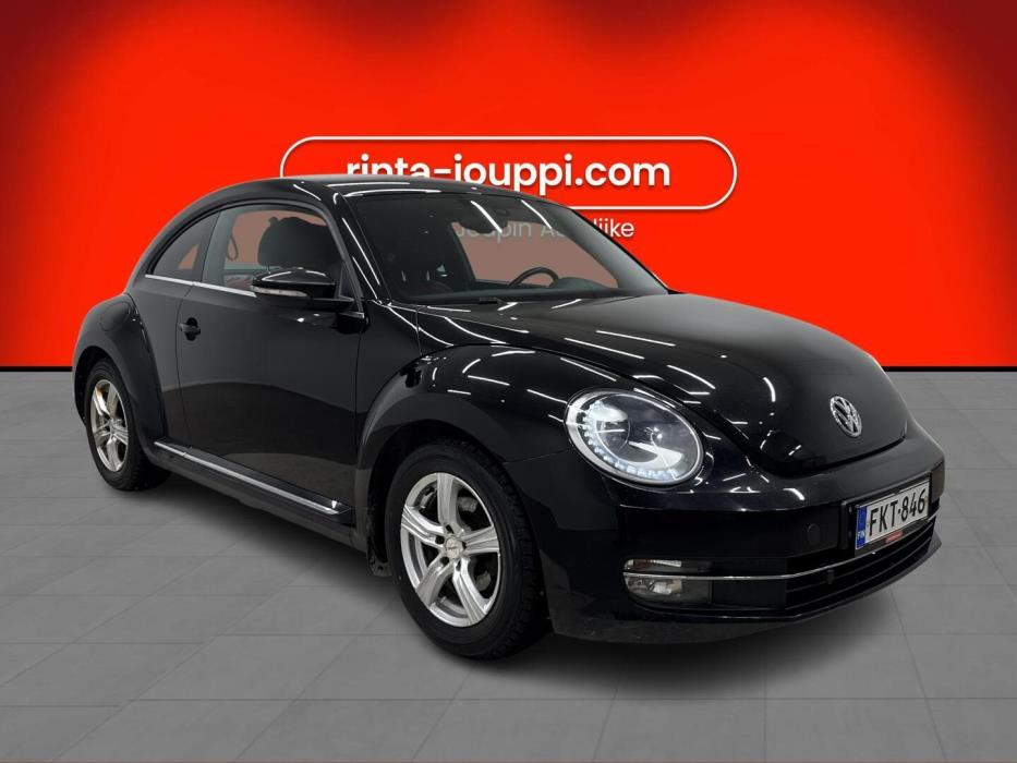 VOLKSWAGEN BEETLE 2012