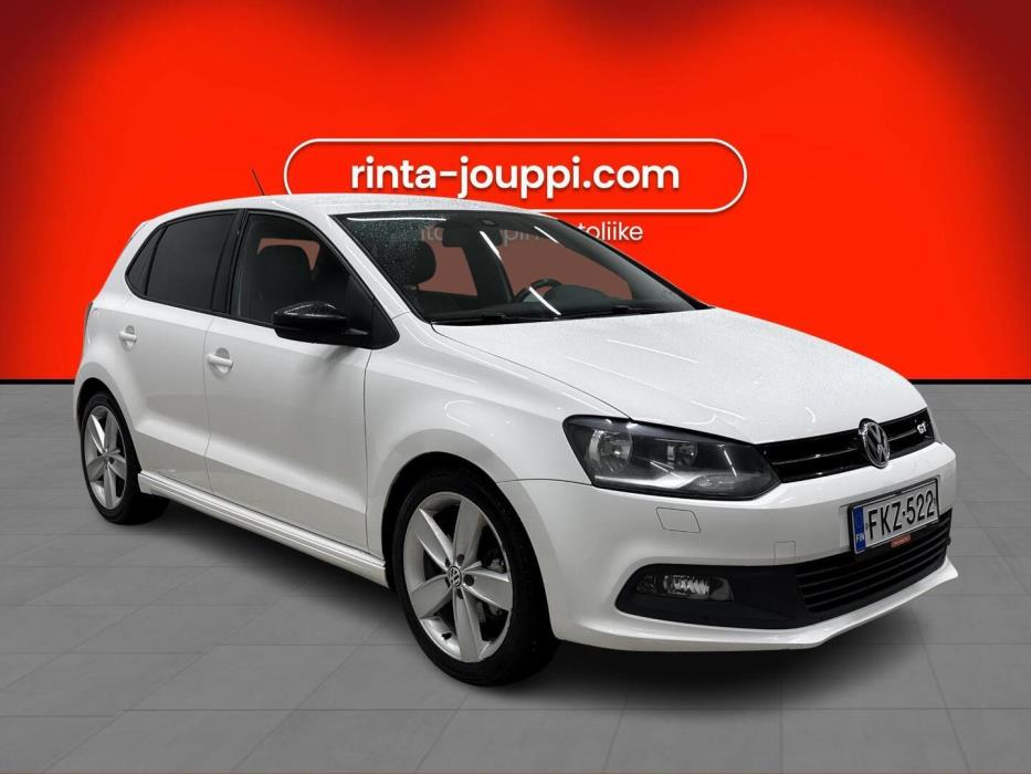 VOLKSWAGEN Polo 2013