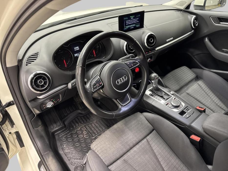 AUDI A3 2015