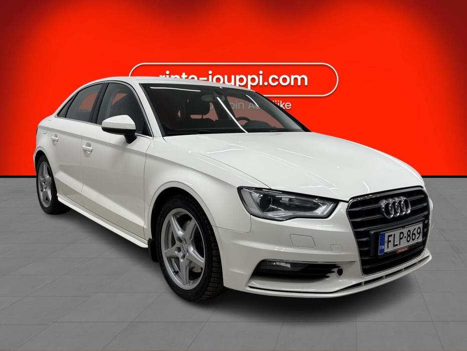 AUDI A3 2015